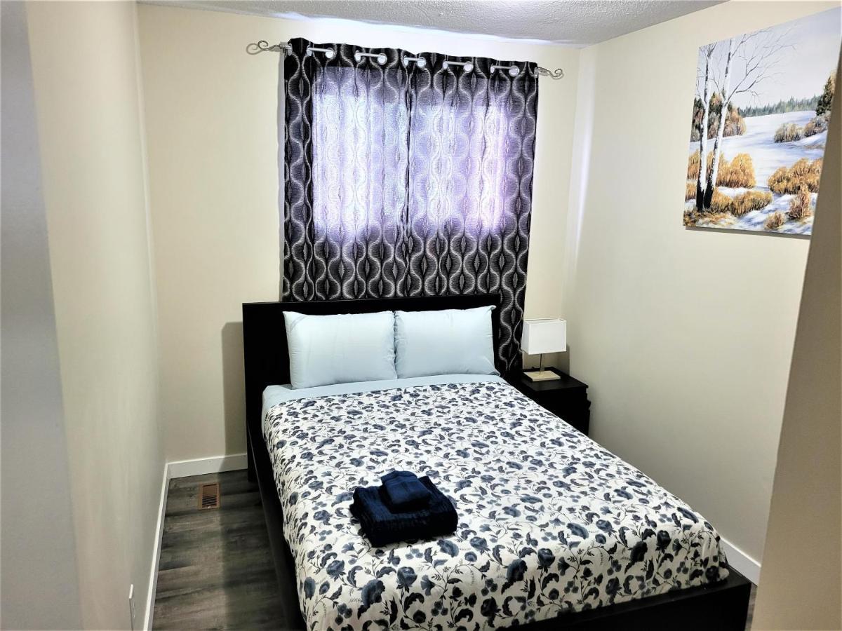 וויניפג Cozy 4 Bedroom Townhouse - Peaceful Feel Of Home מראה חיצוני תמונה