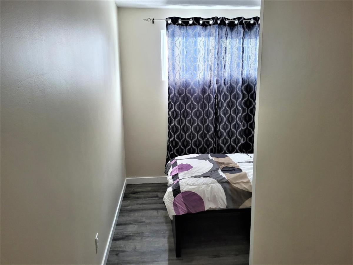 וויניפג Cozy 4 Bedroom Townhouse - Peaceful Feel Of Home מראה חיצוני תמונה